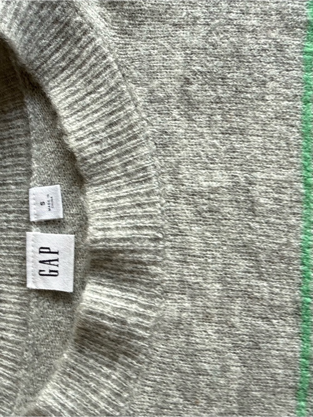 GAP Womensy Crewneck Sweater in Light Gray with Green Stripe
